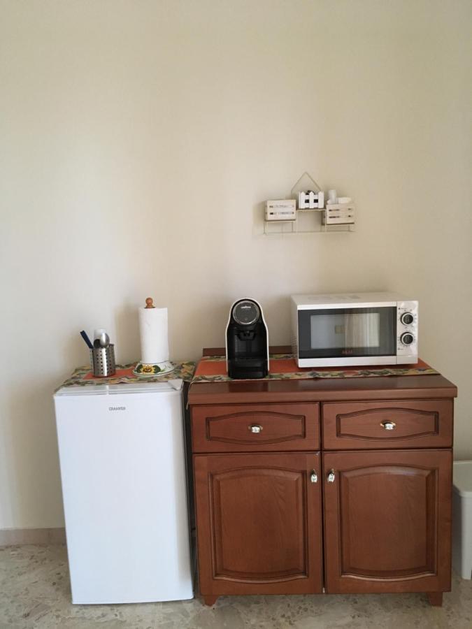 B&B Al Campanile Таранто Екстериор снимка
