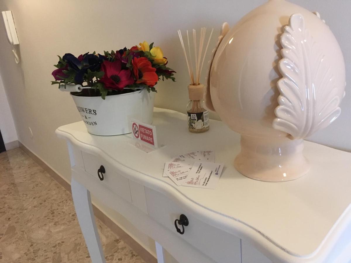 B&B Al Campanile Таранто Екстериор снимка